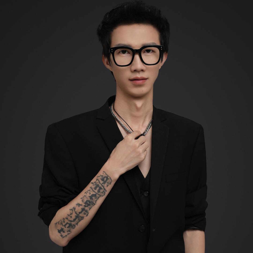 藤野造型【大山老师】