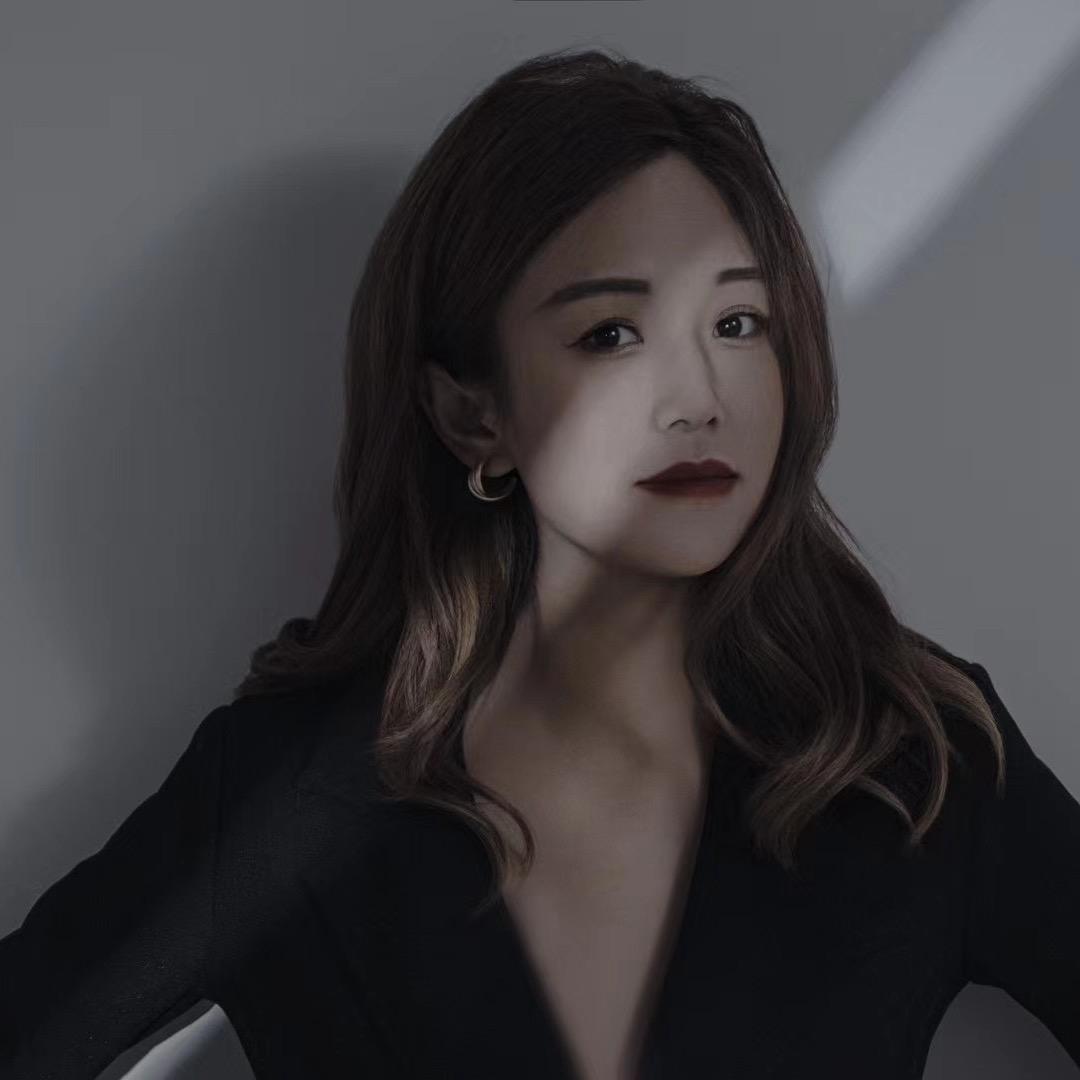 青春恋人婚纱摄影