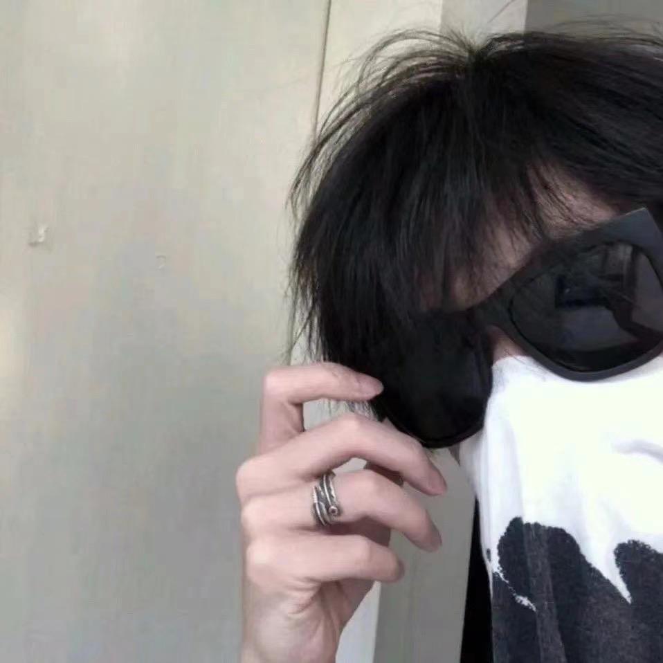 y。