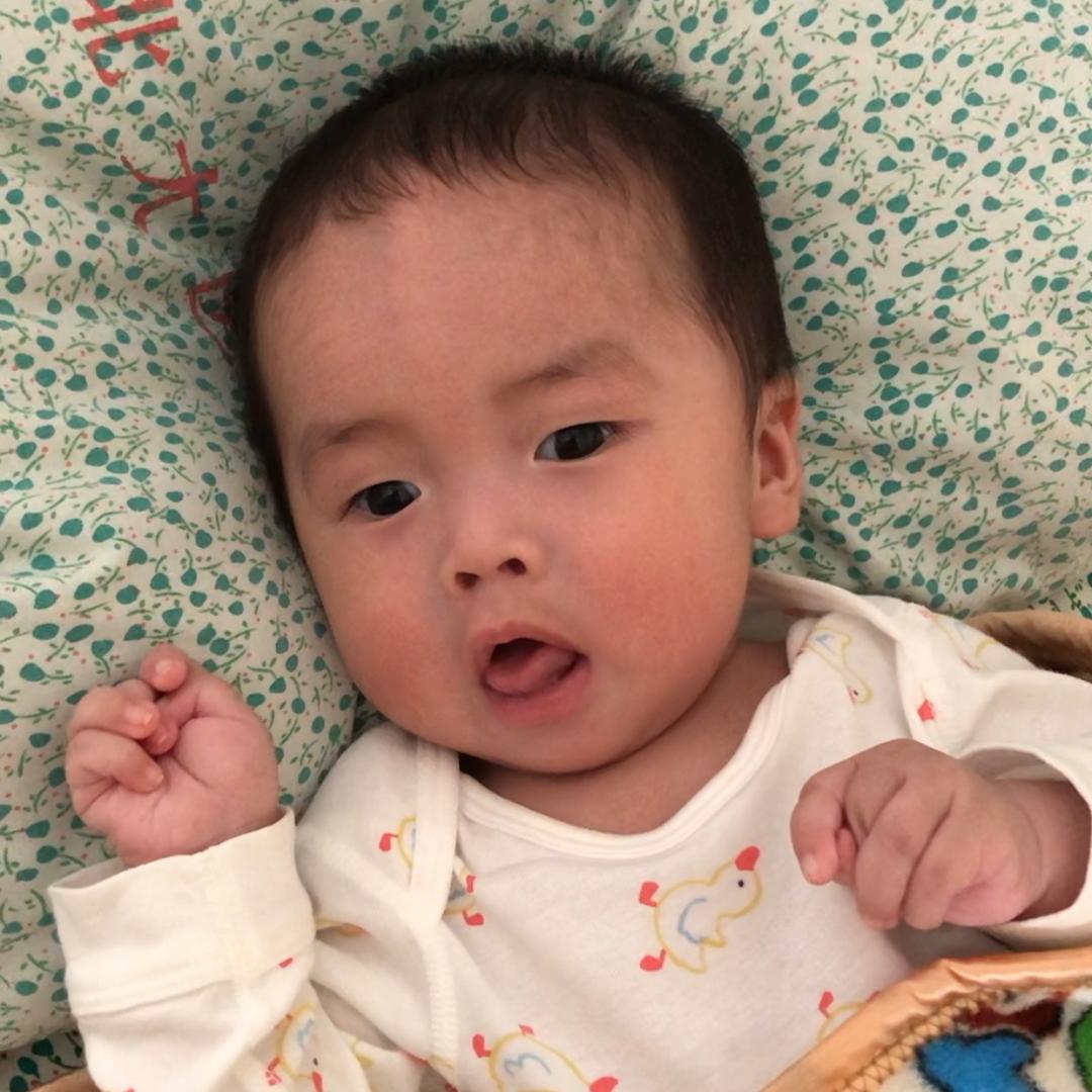 瑞恩宝贝加油