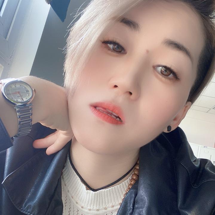 调皮的英姐