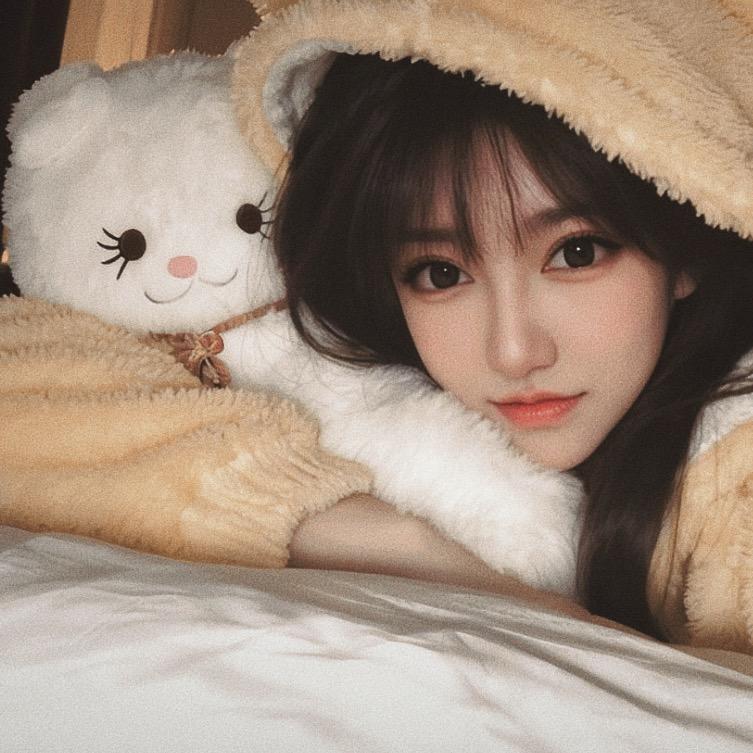 晚睡小兔ྀིɞ