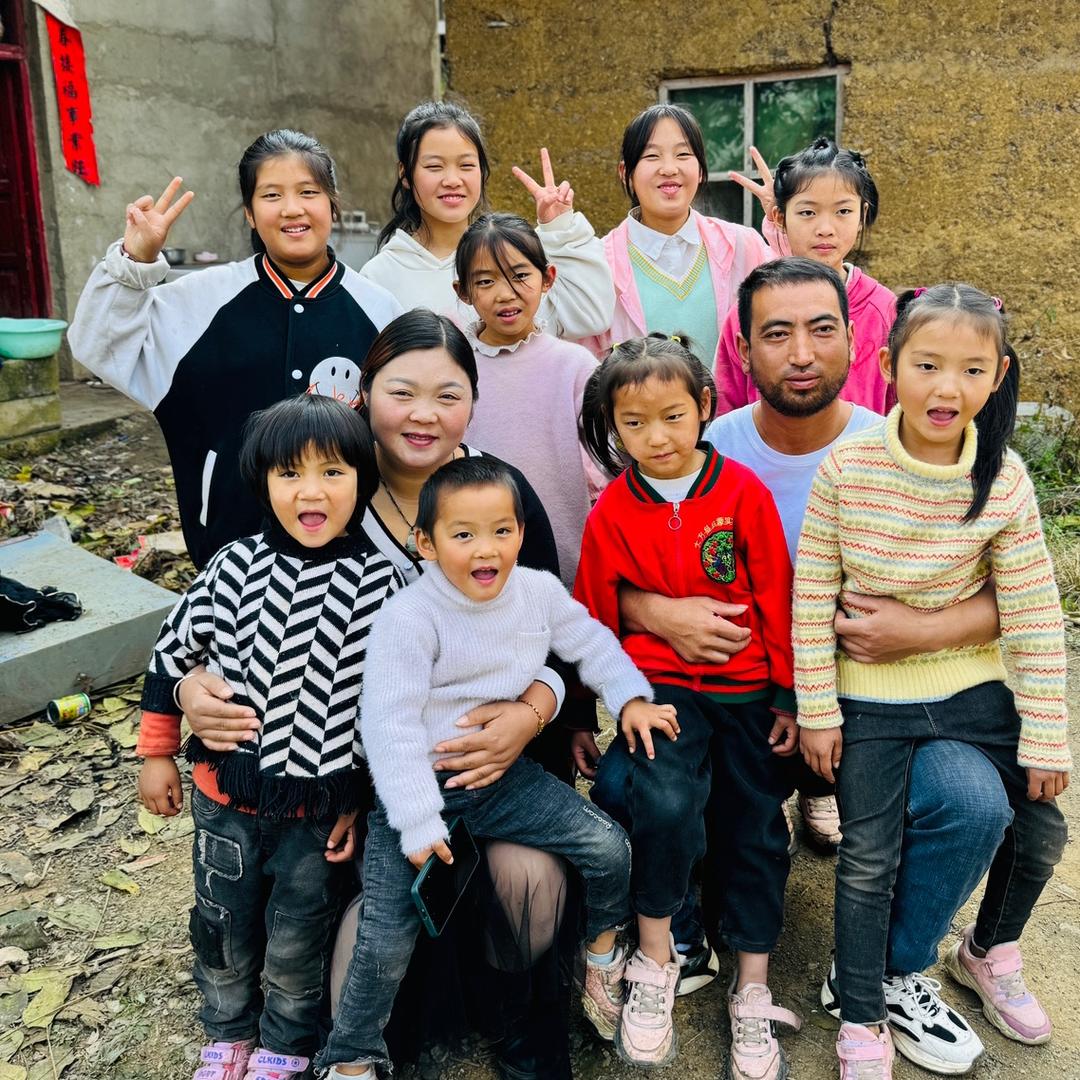 十个孩子的妈妈