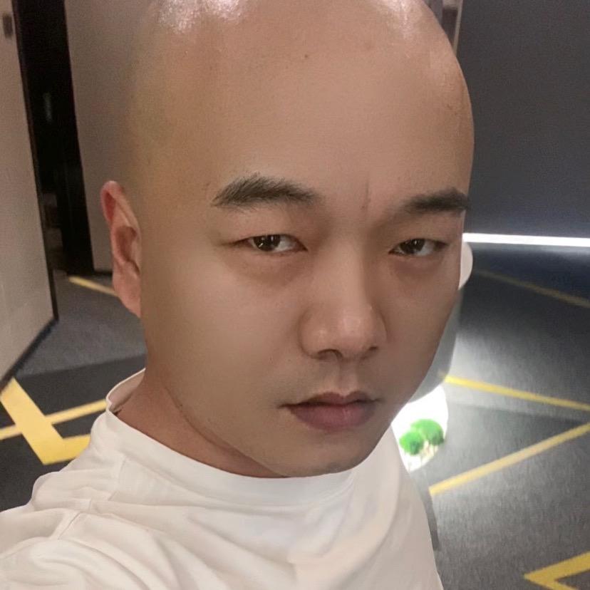 这位是三哥
