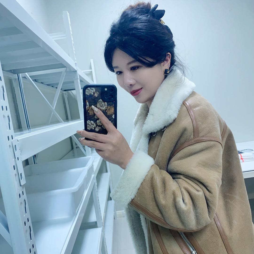 小雪百货仓