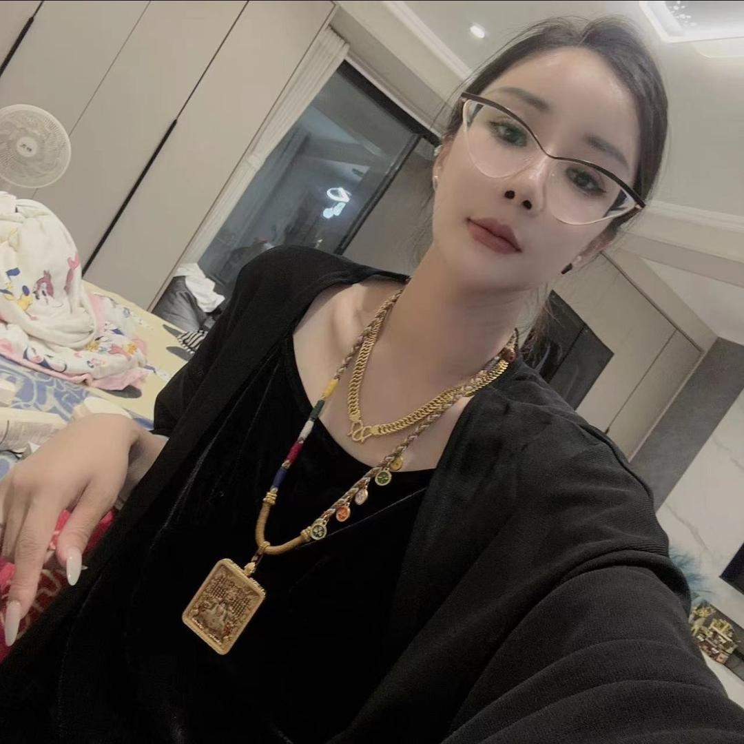 米多家的小杨