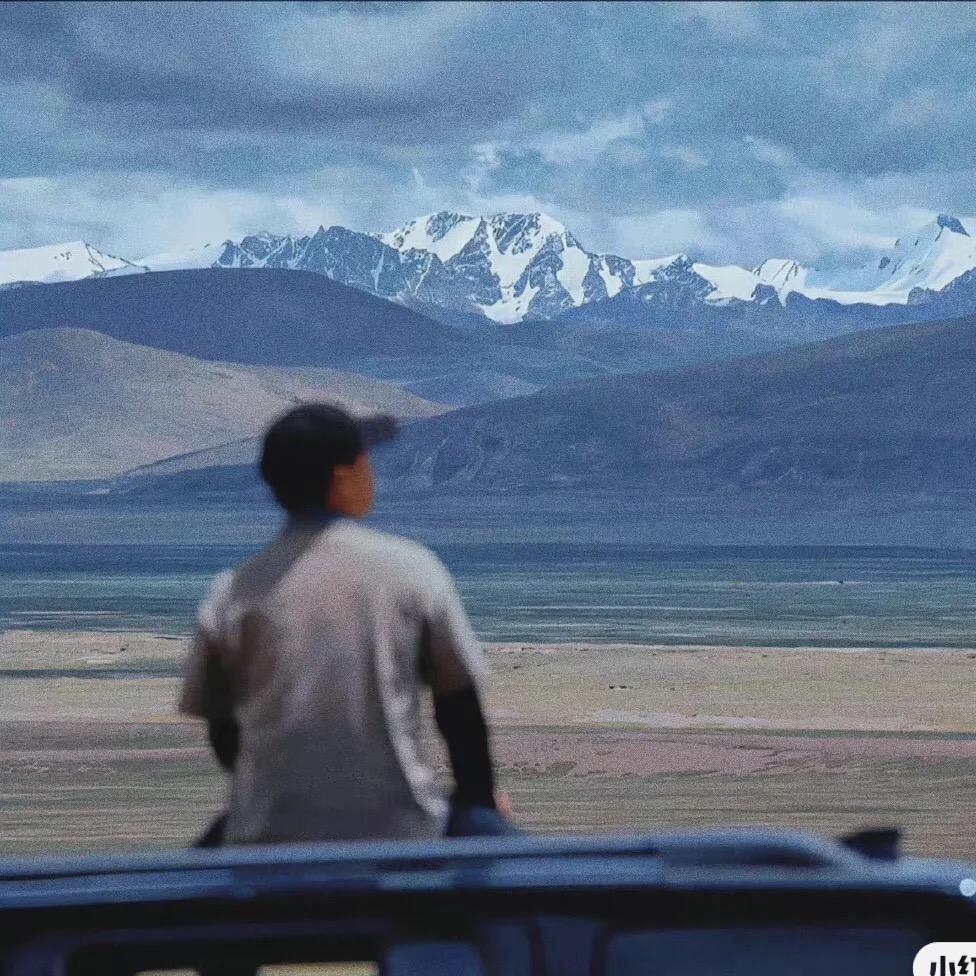 🌈⛵️孤帆云影 啤酒一箱