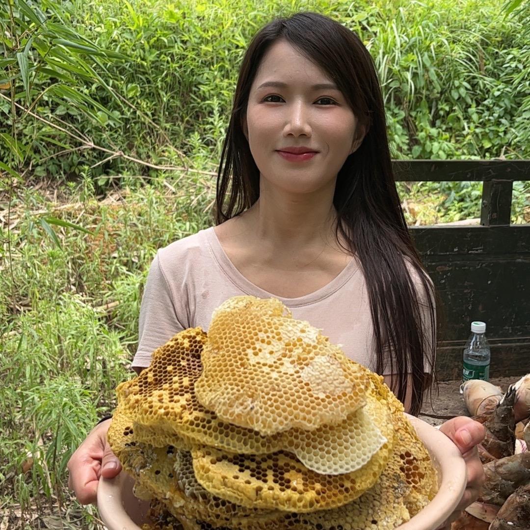 卖土特产的啊媚