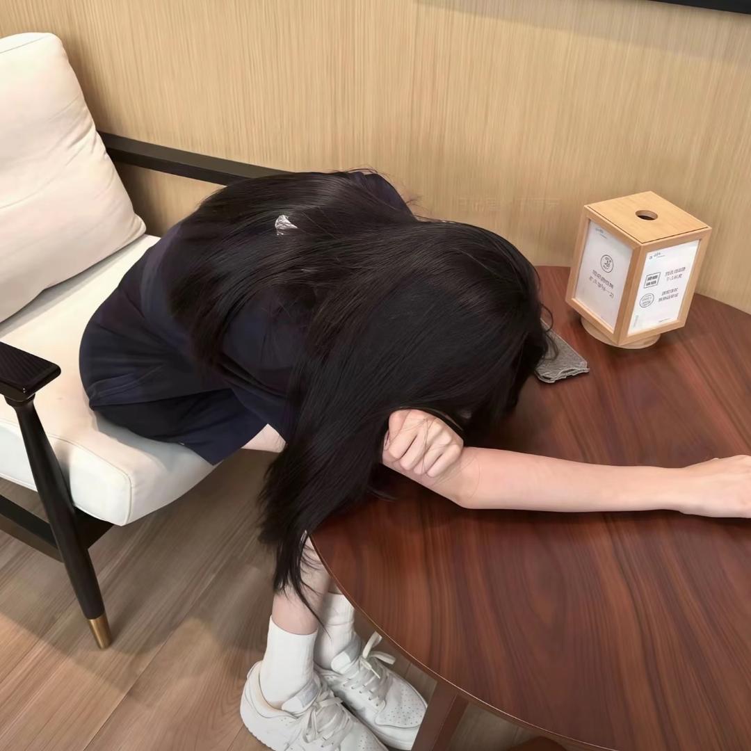 ￴ ￴ ￴￴￴￴