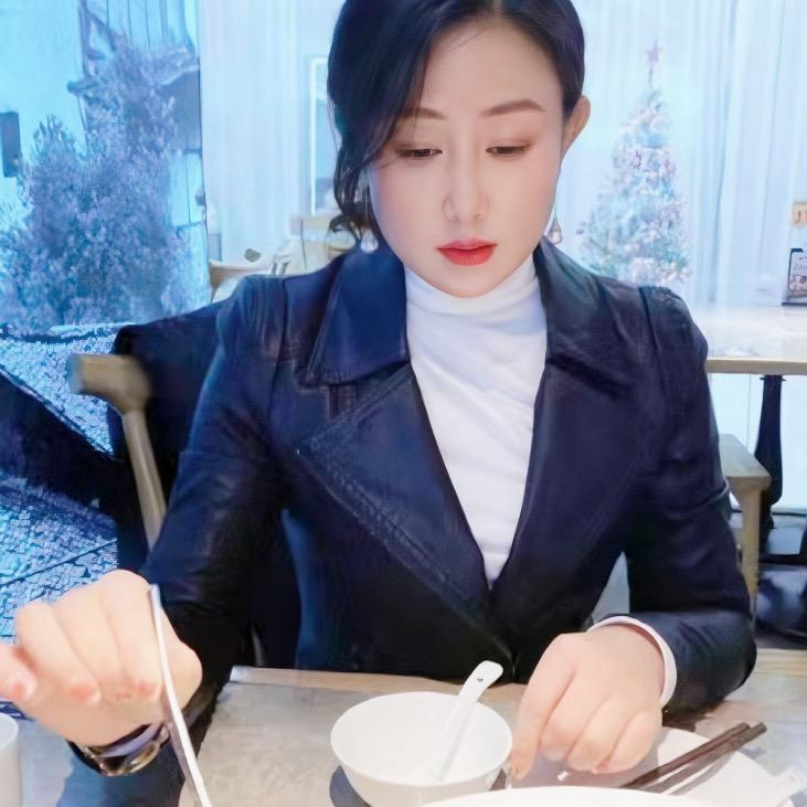 玫宝 《美肤精油》
