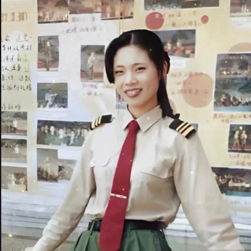 军中玫瑰（93.12入伍昆明）