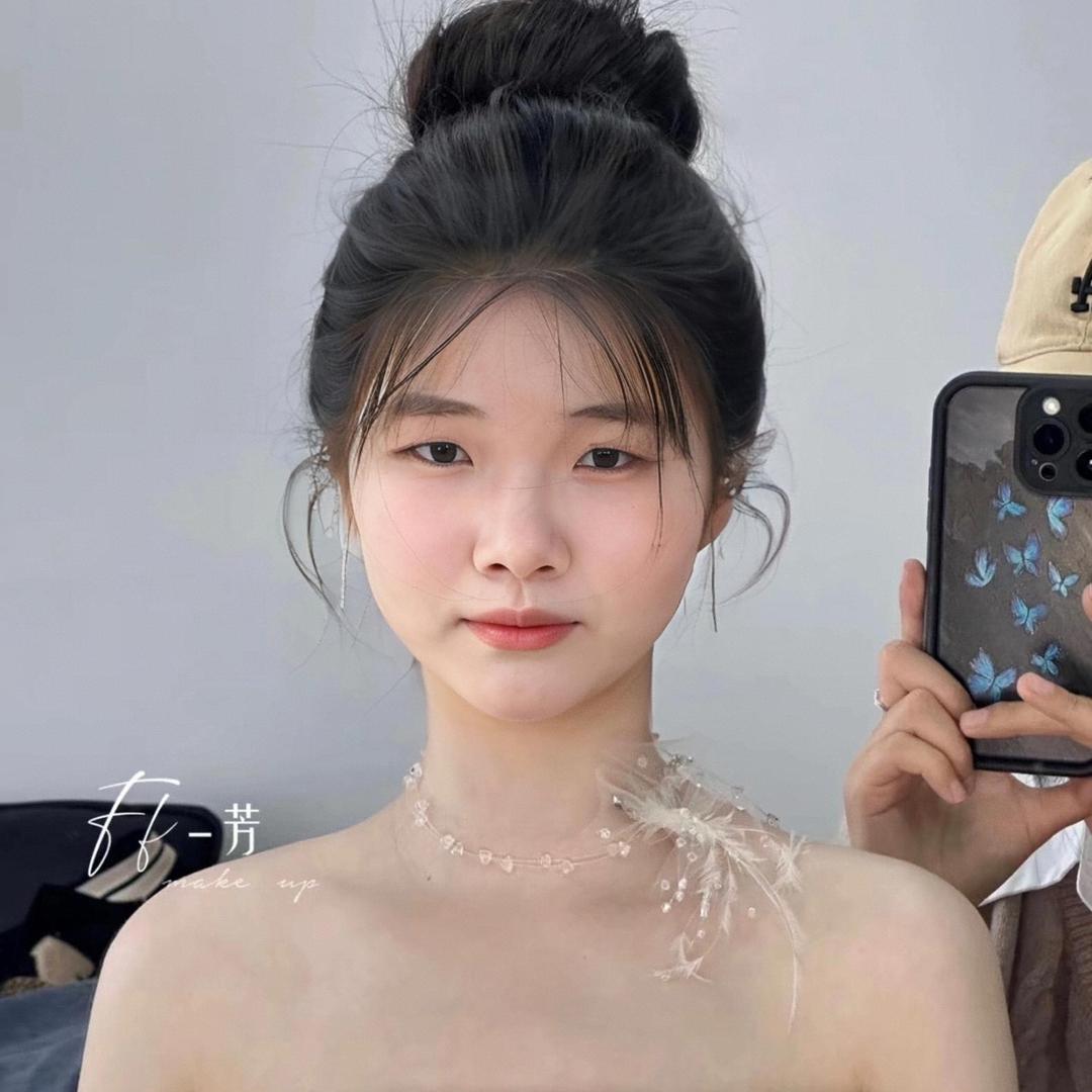 陆良蓉妹