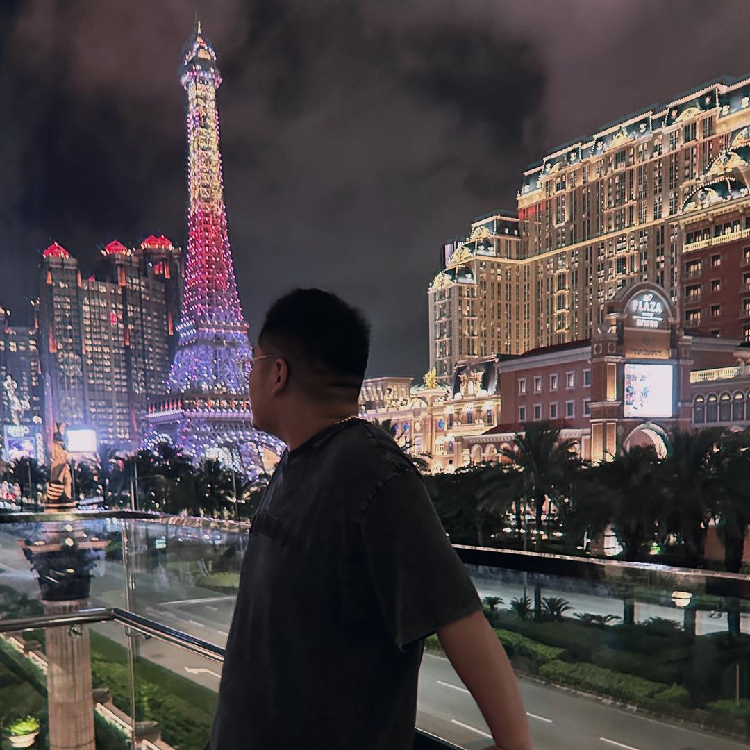 梦梦哥