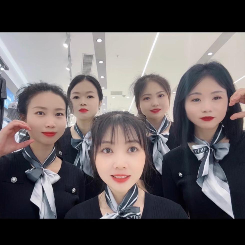 鄂州吾悦广场七匹狼