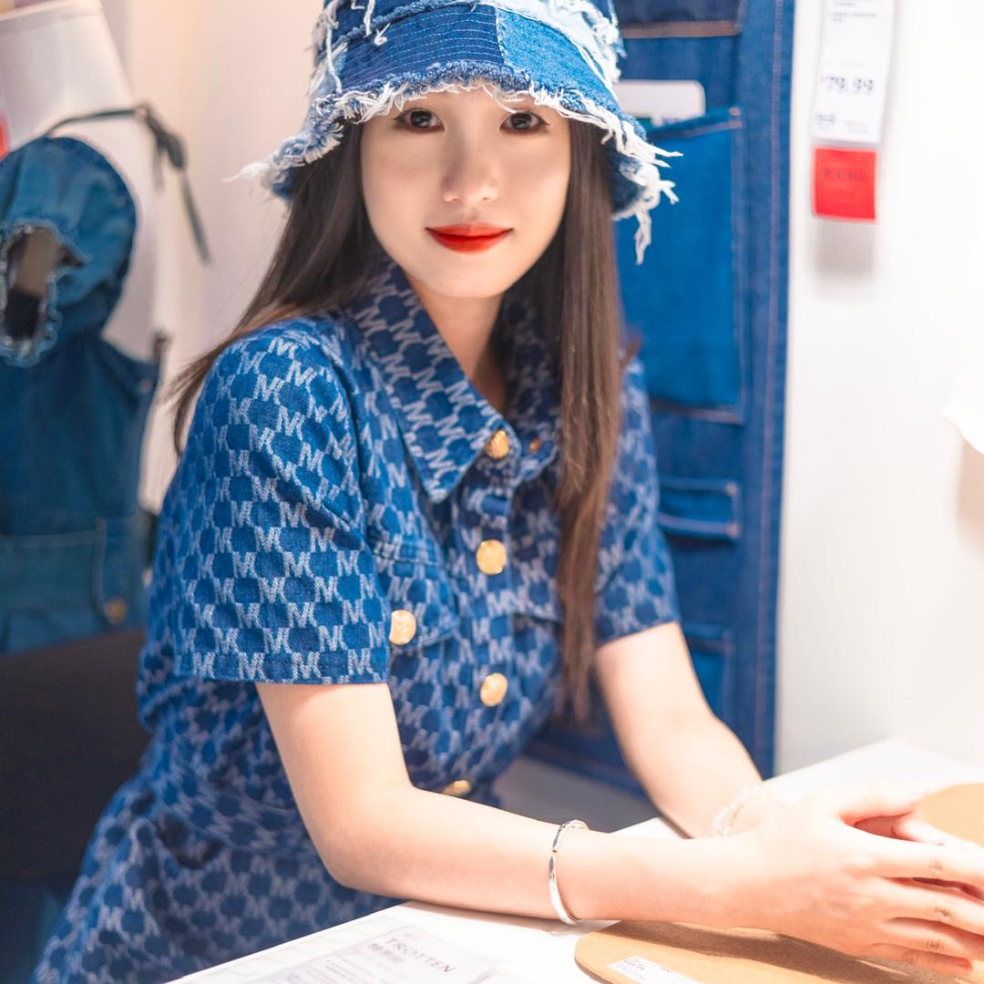 画珐女装