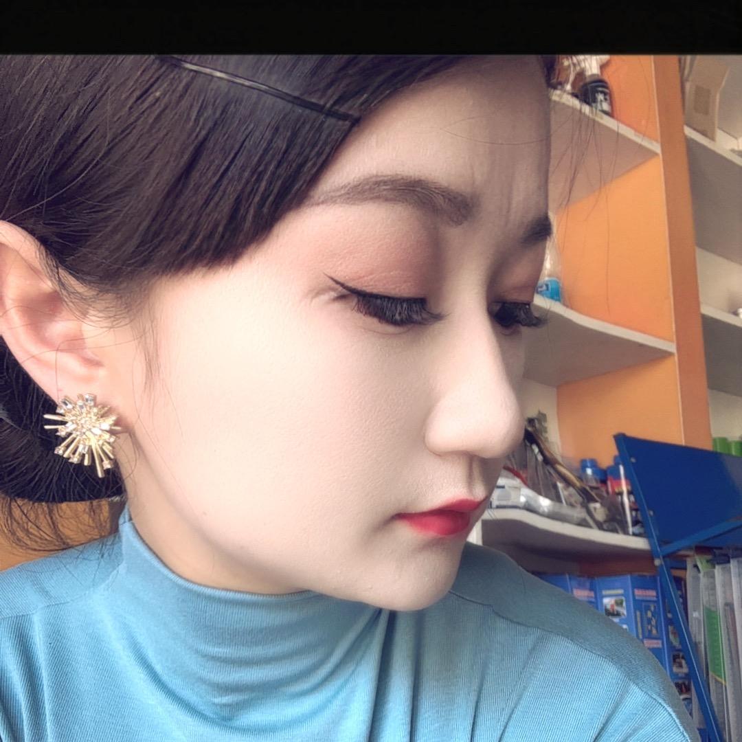 🫦丽阿姨不脱妆粉底液