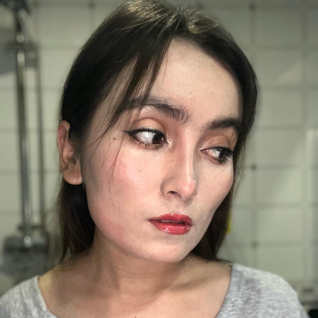 嗯娜