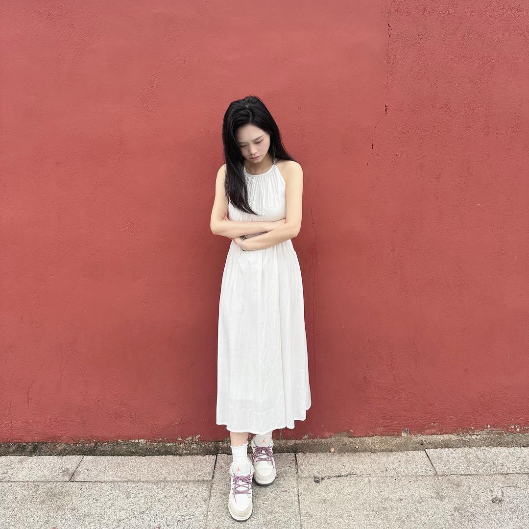 丽宝不吃芹菜🫐