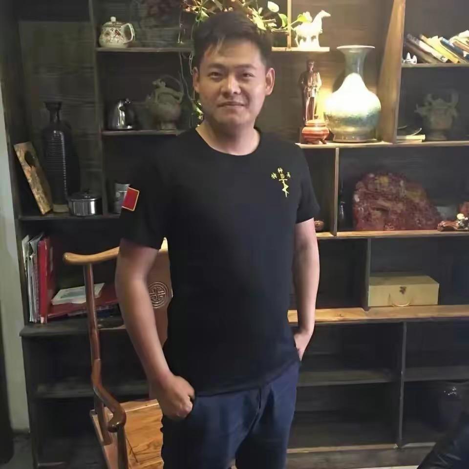 科目三刘教练