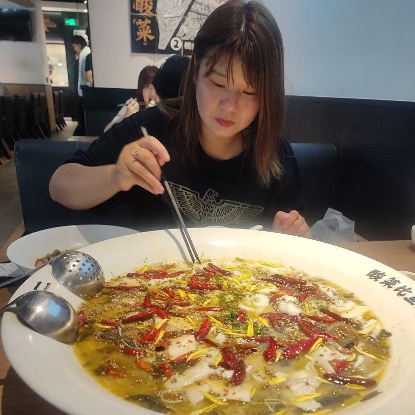 榕榕*爱笑的黑胖妞🤪