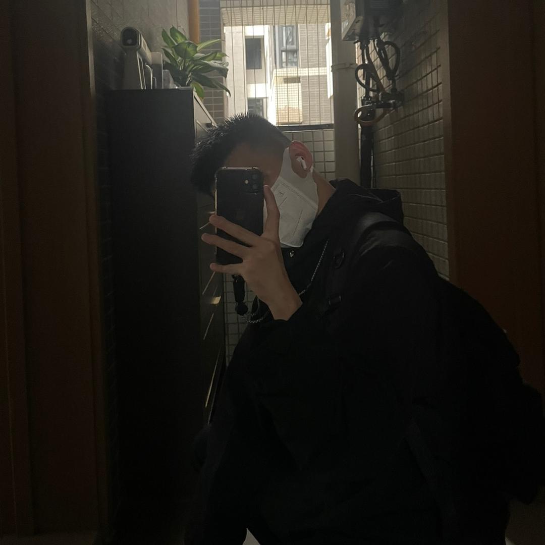 咸蛋超人爱吃咸蛋头像