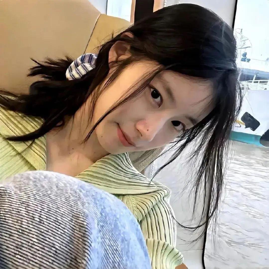 一股孩子气