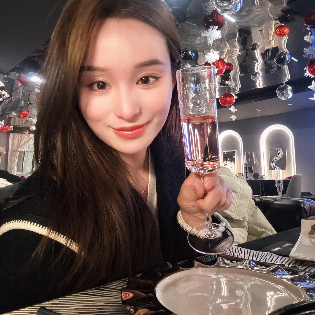 娜笔小新