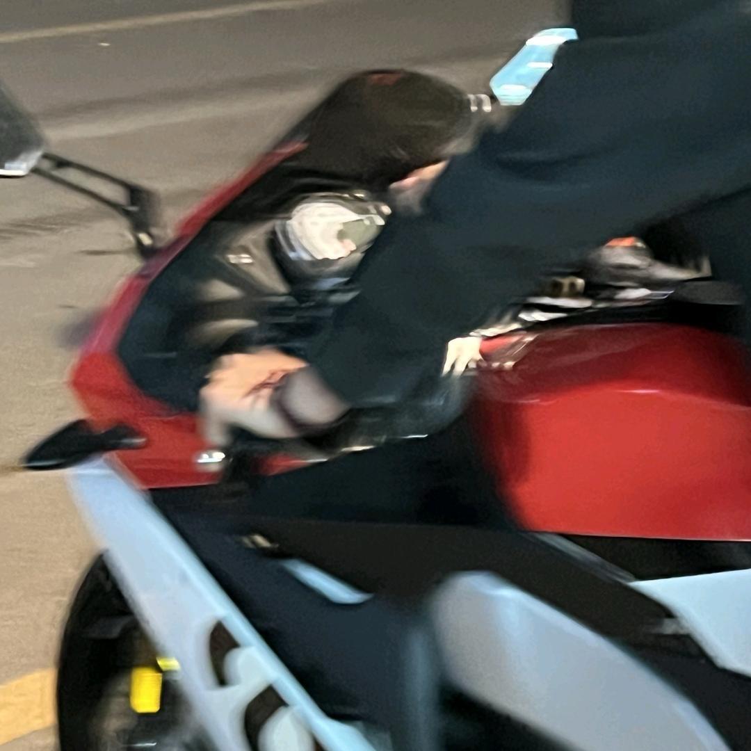 小朱爱骑车🏍️