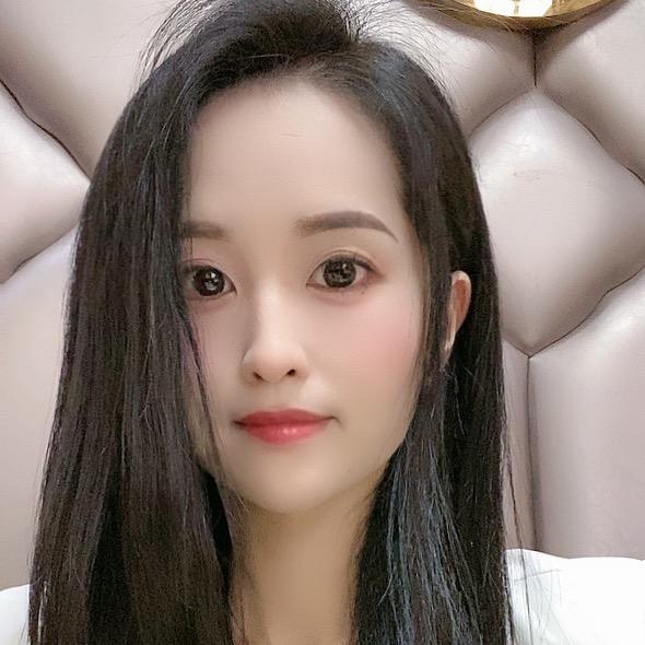 小女人👩🏻👩🏻