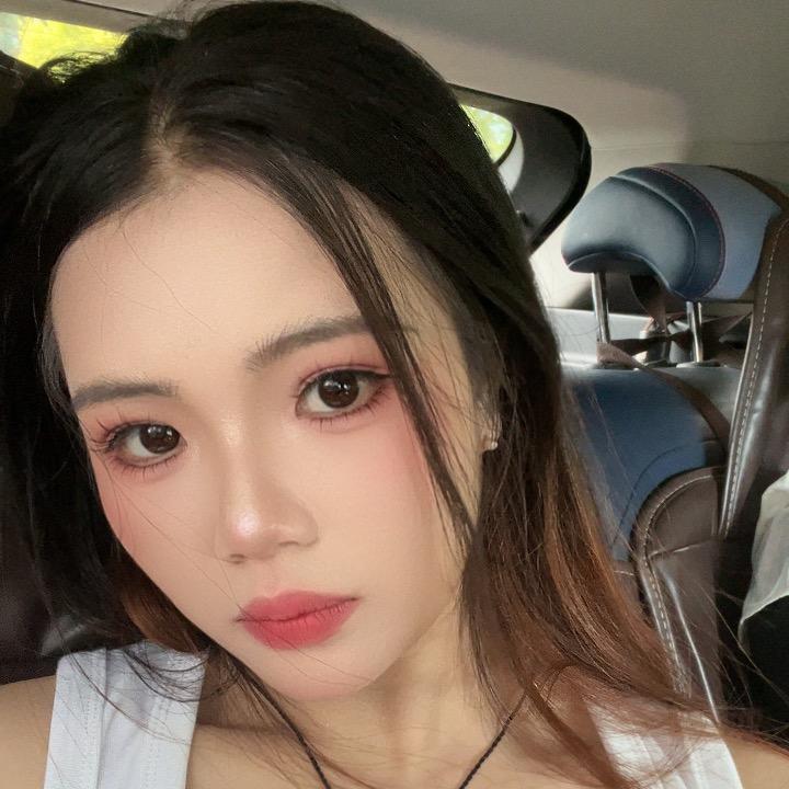 姓杨：碳烤🔱小肥杨⚜️