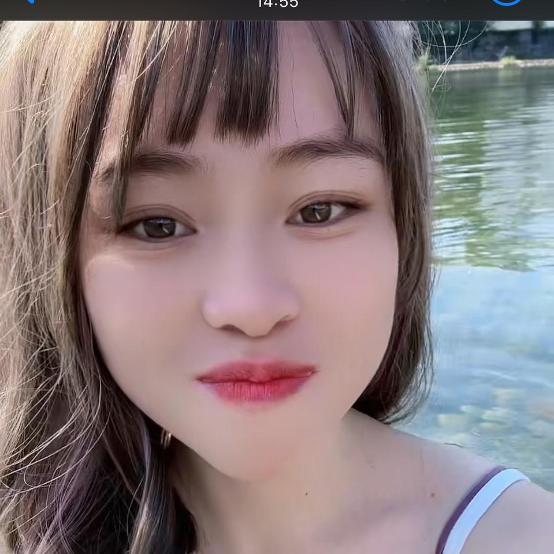 丽丽🌹🌹（塑料机打工妹）