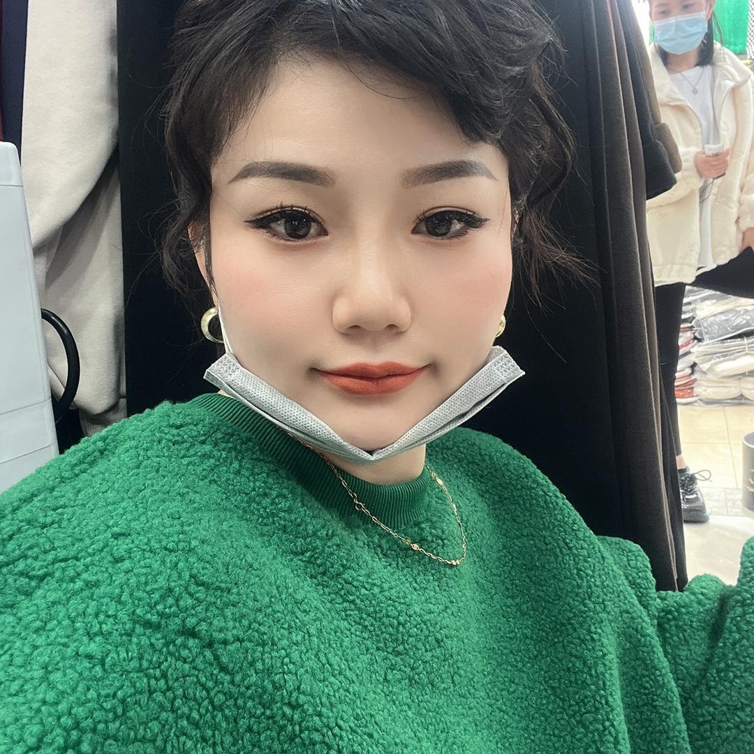 艳艳吖服饰