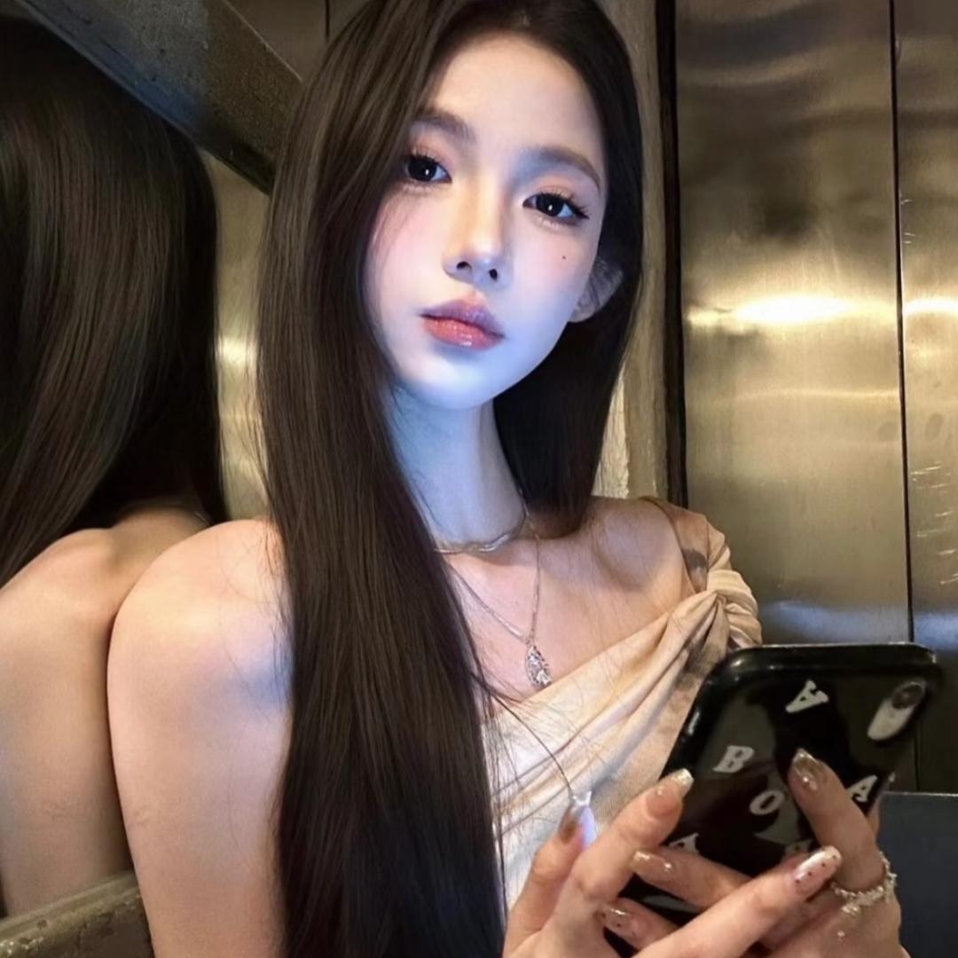 是筱葵啦.