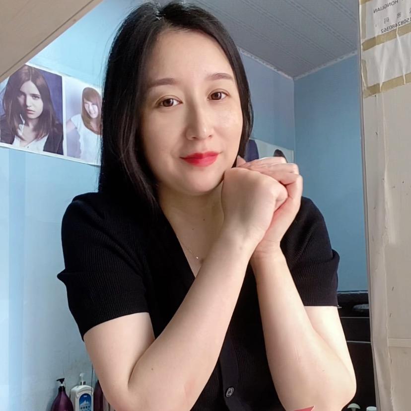 红莲发型设计