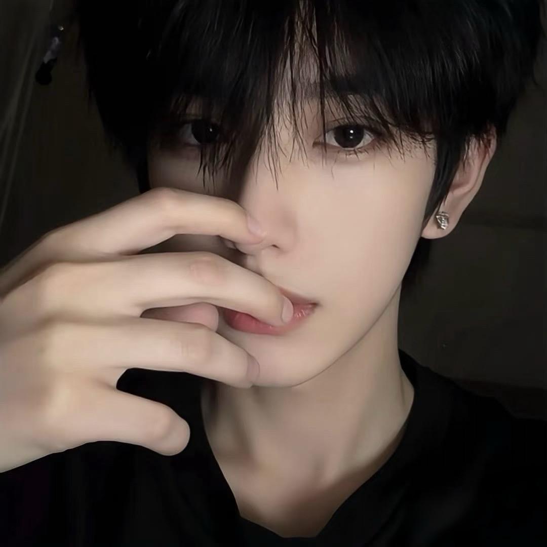 是李子维