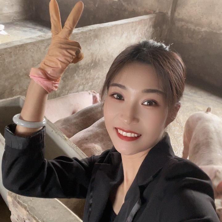 养猪小媳妇