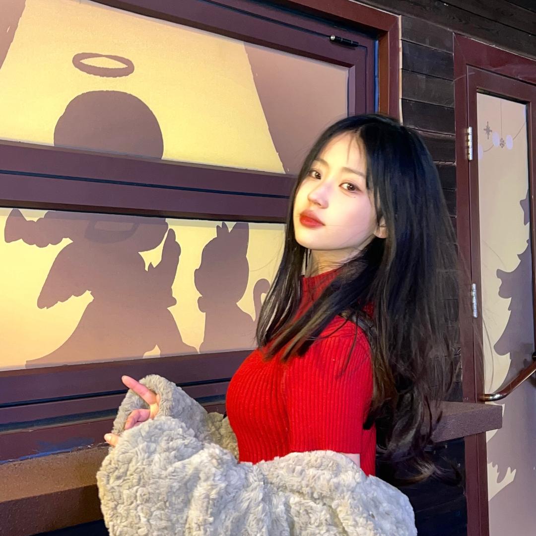 姜雪子.