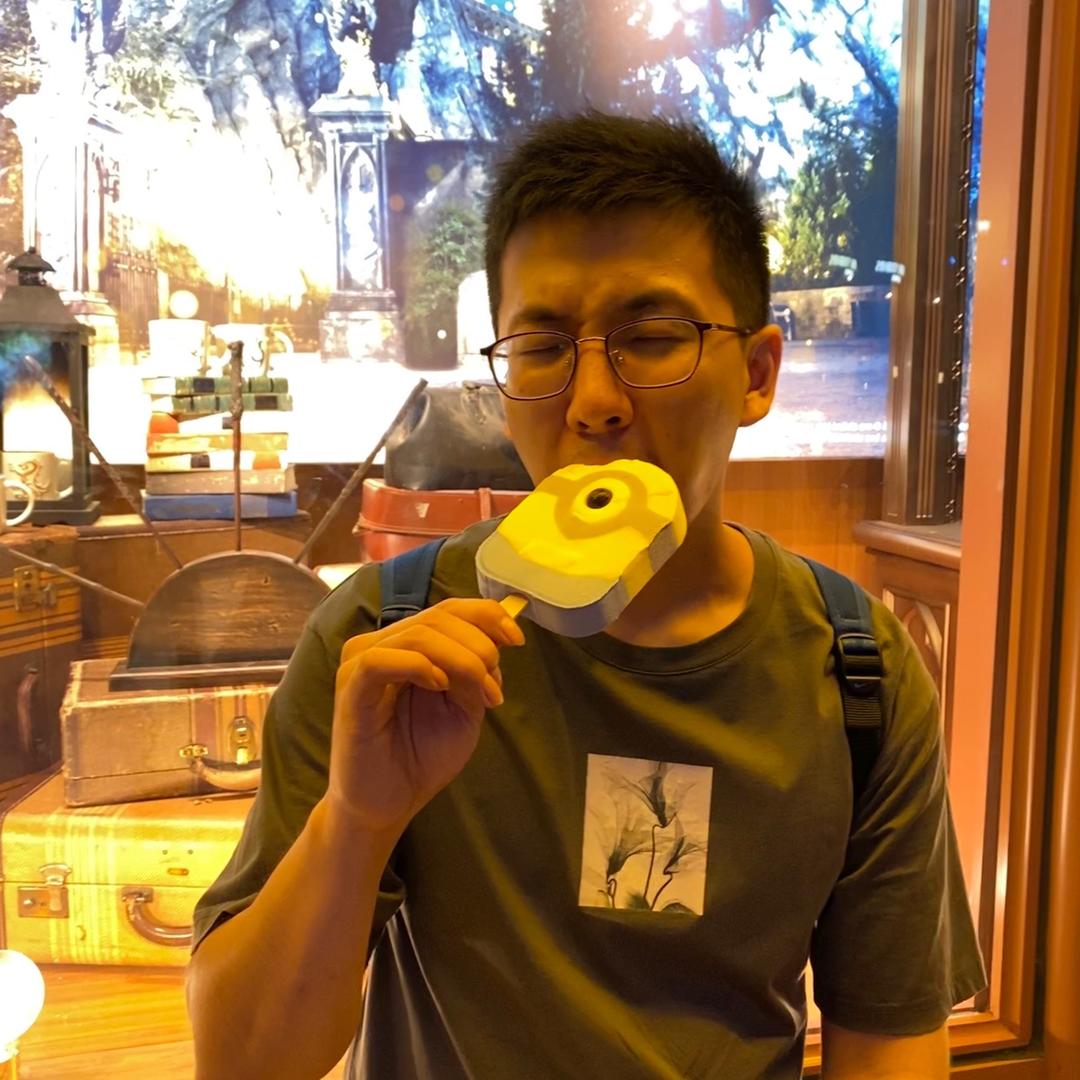 爱喝拿铁🧊🥤