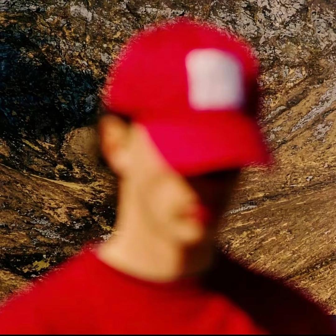 _ D7