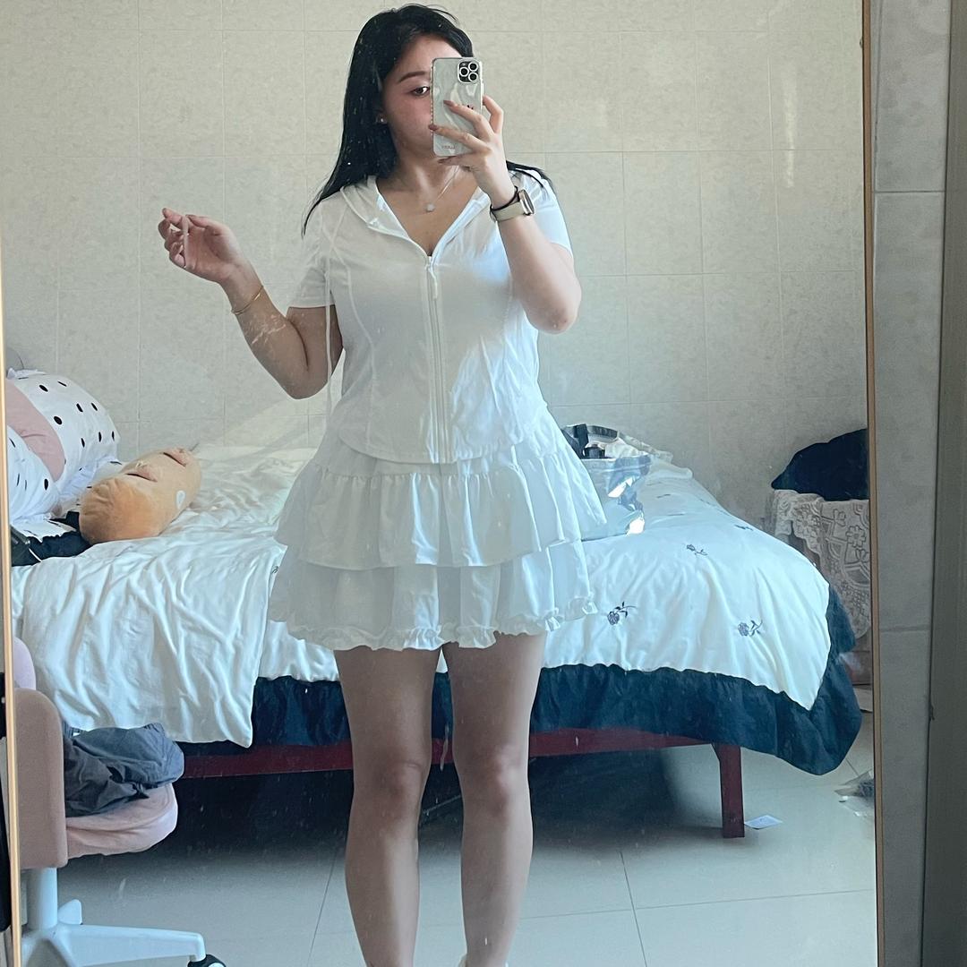 美美只穿大号