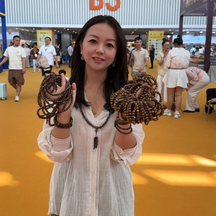 南沙港国贸沉香