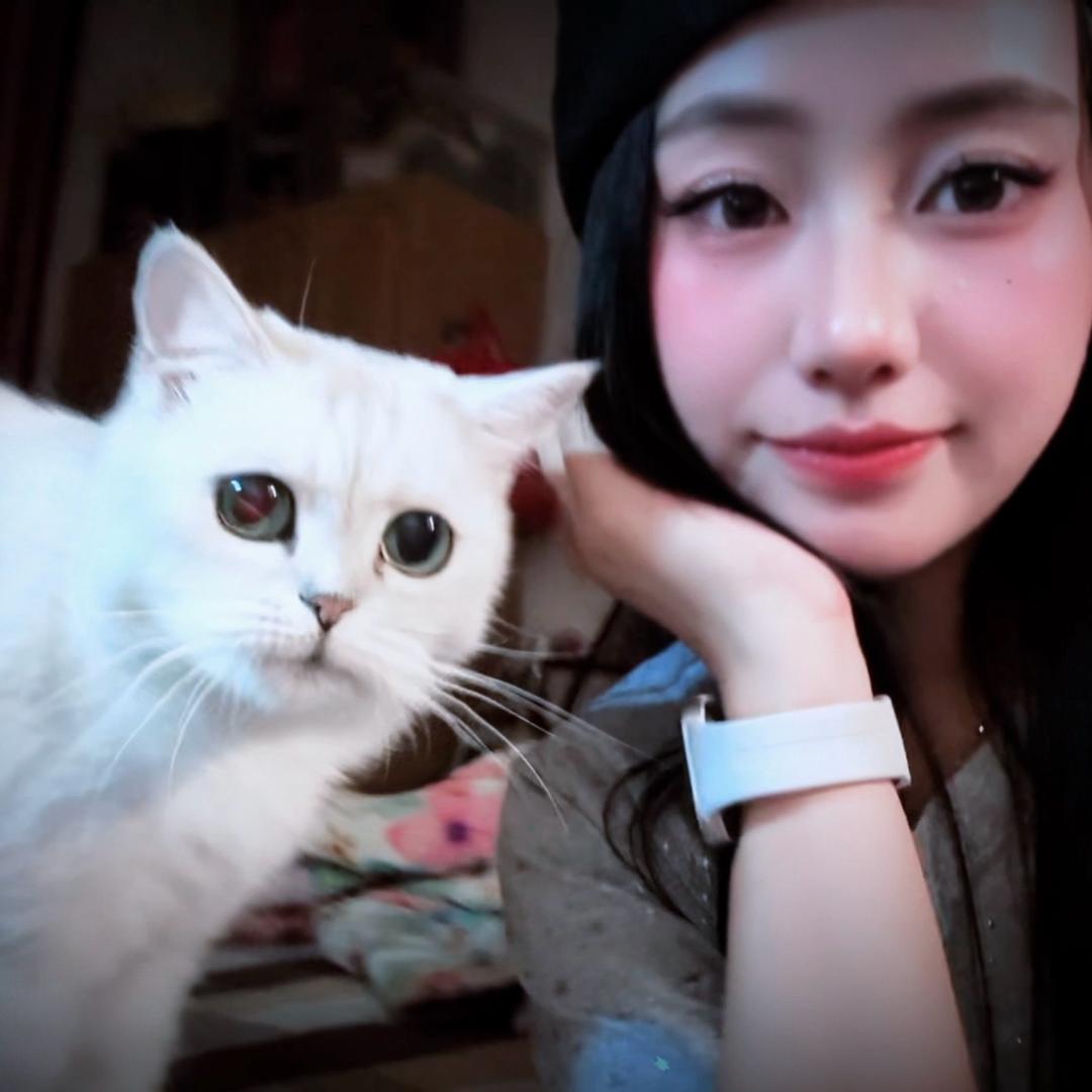 隔壁二少女
