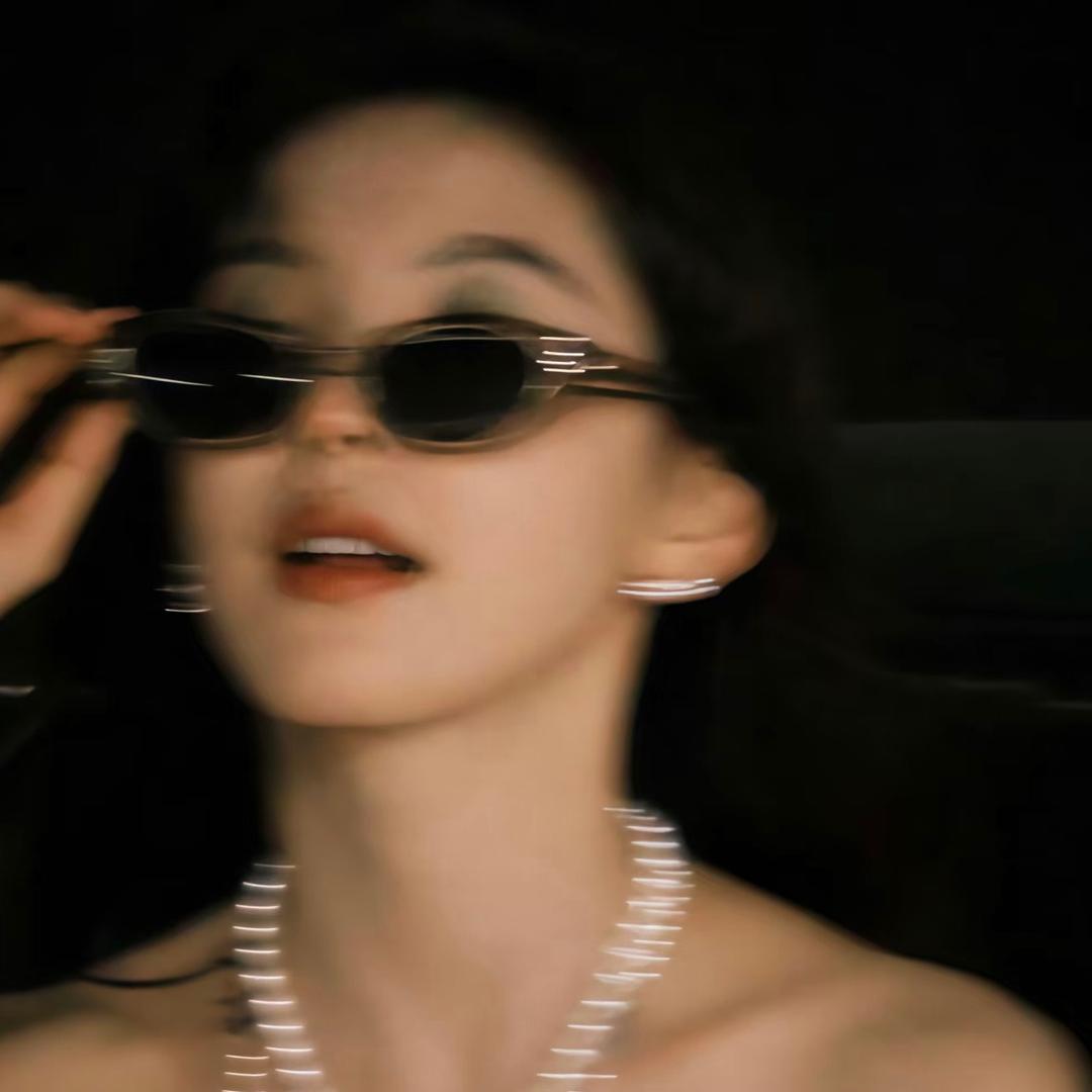 梓橦小小小可爱🖤