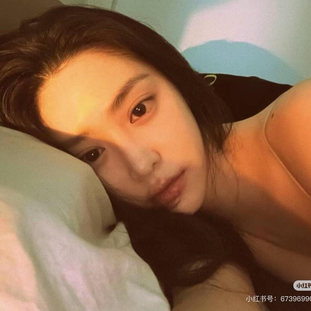 露娜超爱咬人呀～～～