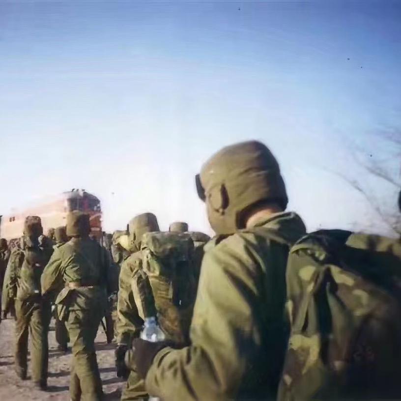 兵哥～努力拼搏