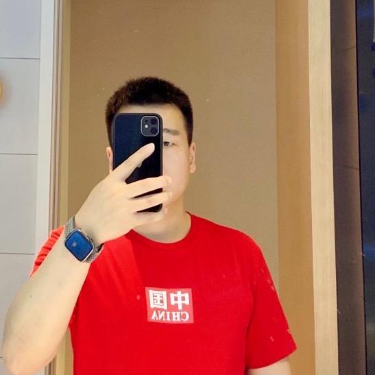 爱摄影的体育老师