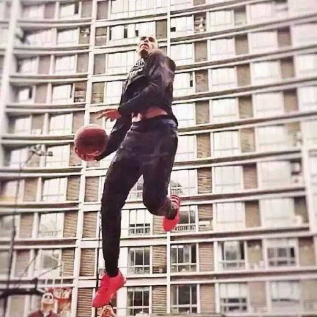 小吴同学（撸铁中）