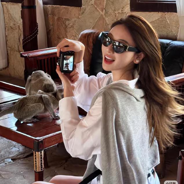 罗曼定制-DAILI小跟班