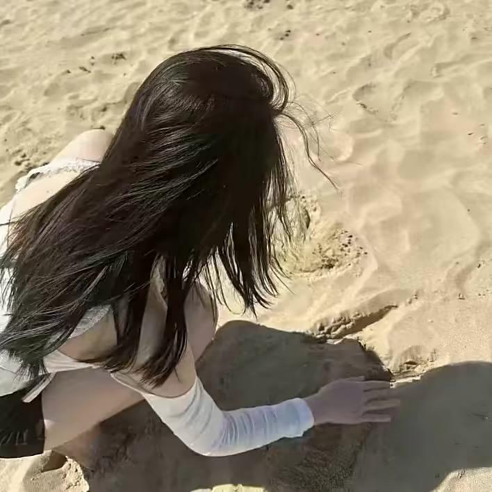 腚腚