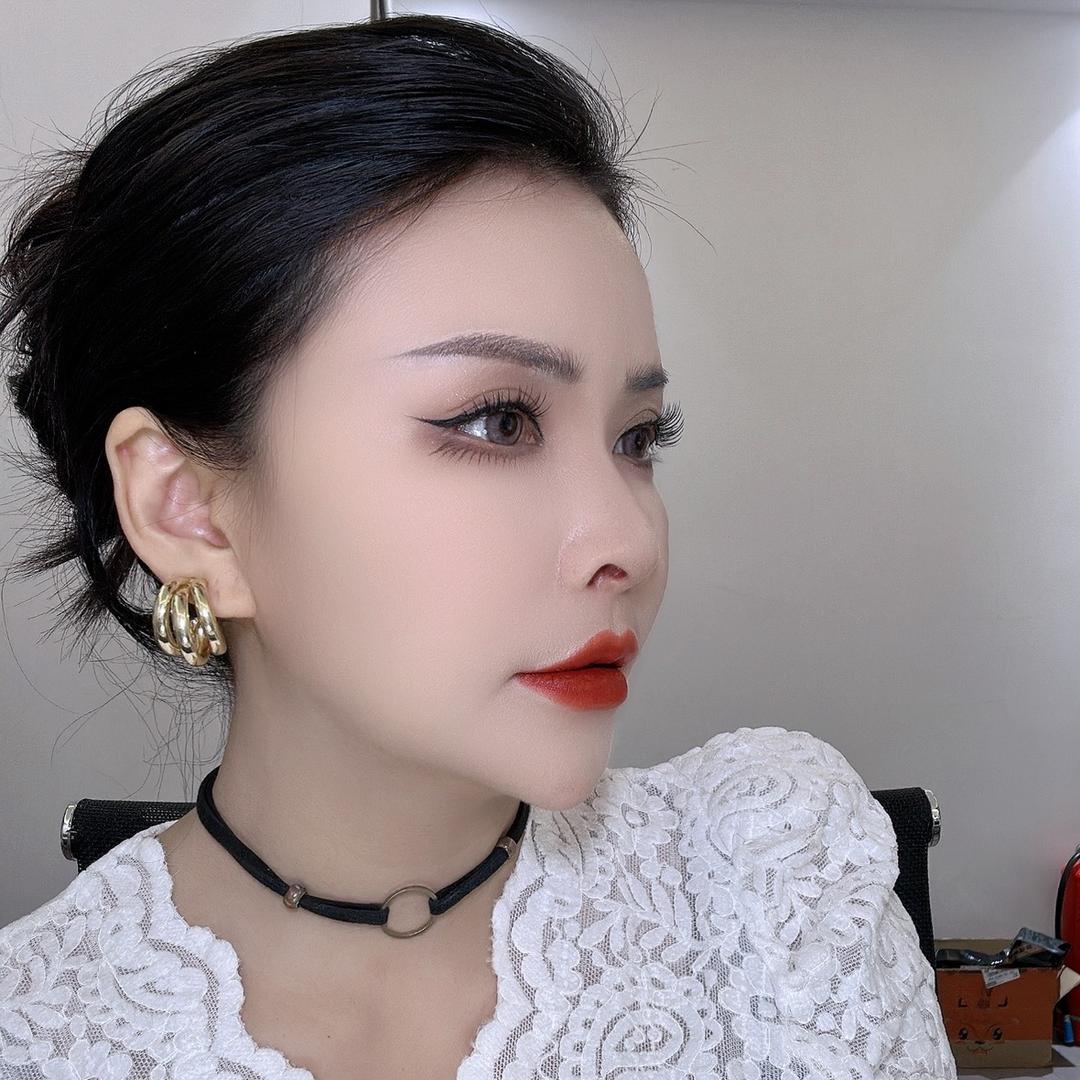 多多姐教化妆